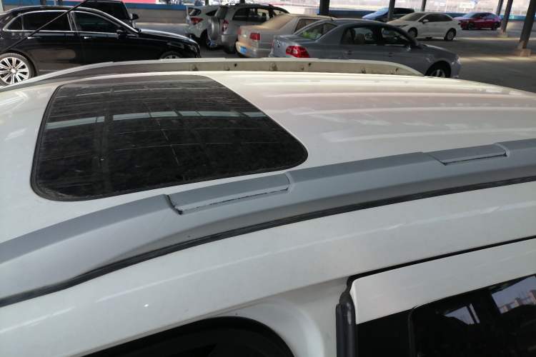 Used Ford EcoSport 2013 1.5L Automatic Prestige Model Roof