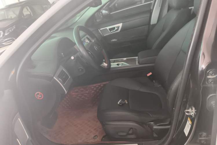 Used Jaguar XF 2014 XF 2.0T Prestige Edition
