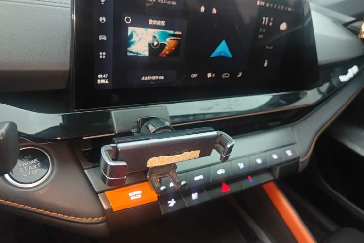 Used CHANGAN UNI-V 2022 1.5T Prestige Version
