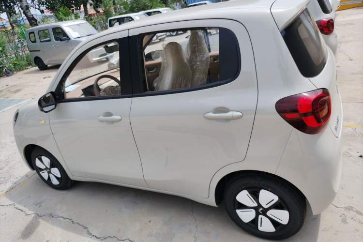 Used Wuling Hongguang MINIEV 2025 Four-Door Version Advanced Edition