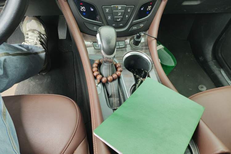 Used Buick Envision 2017 28T Four-Wheel Drive Elite Model