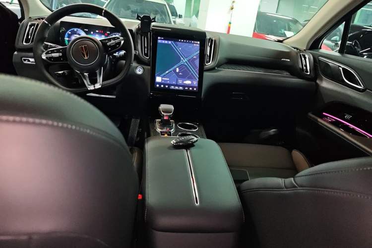 Used Hongqi HS3 PHEV 2025 Model 125km Jingwei 2 Millionth Anniversary Edition