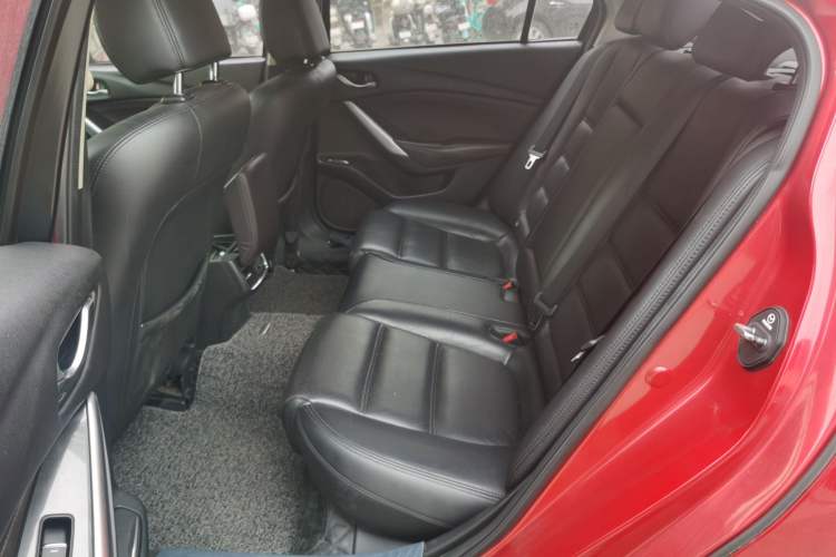 Used Mazda Atenza 2017 2.0L Blue Sky Luxury Edition
