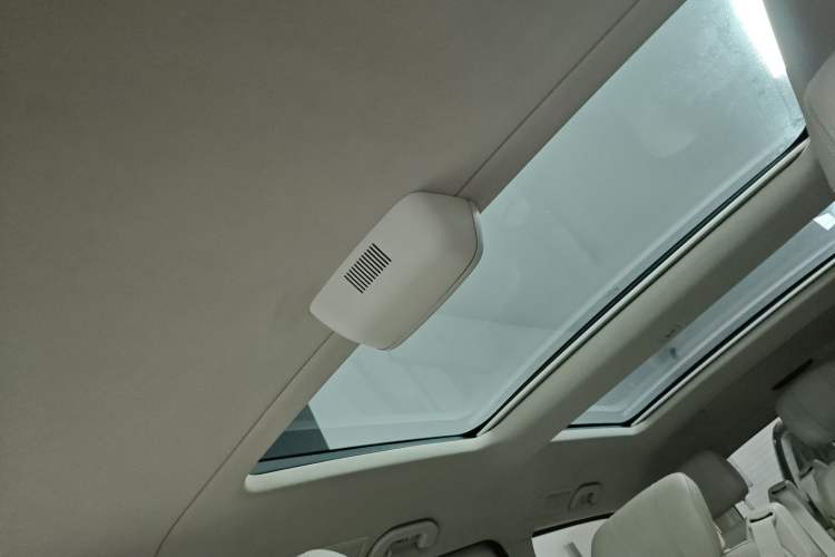 Used Mercedes-Benz V-Class 2016 V 260 Prestige Edition