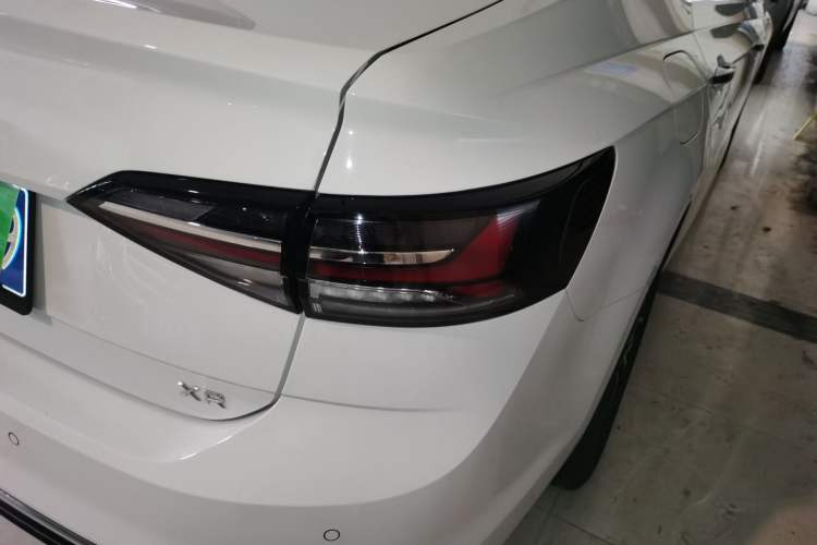 Used Volkswagen Lavida 2023 New Sharp 1.5L Automatic New Wish Edition Right Rear Taillight