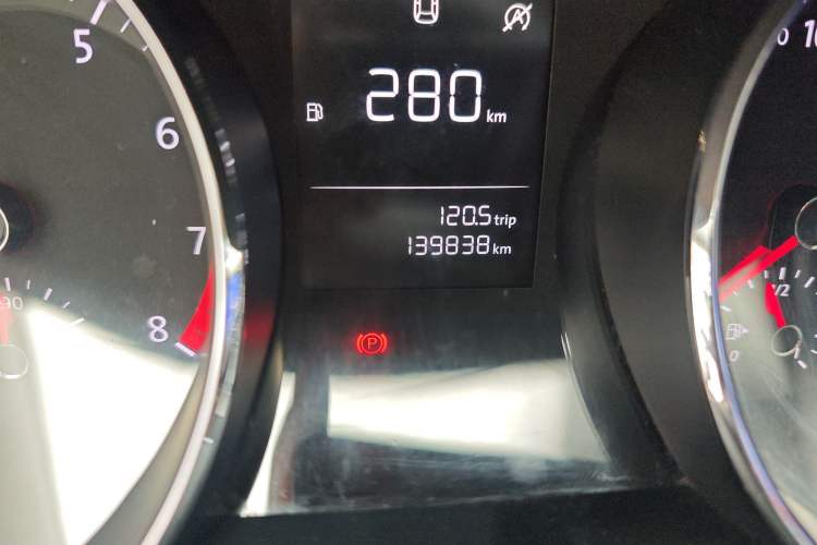 Used Volkswagen Lamando 2018 230TSI DSG Fashion Edition Odometer Close Up