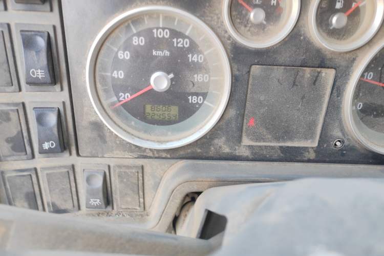 Used Iveco Daily 2009 2.5T-A35 7-Seater