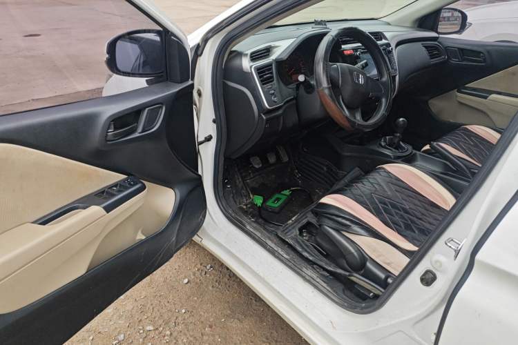 Used Honda City 2015 1.5L Manual Advance Edition