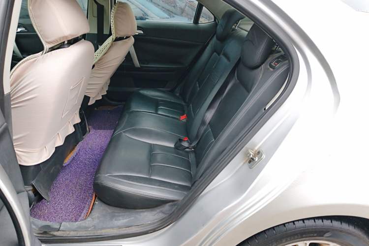 Used Roewe 550 2012 550S 1.8L Automatic Start Prestige Edition
