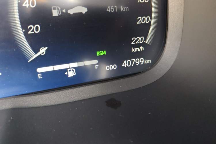 Used Toyota Wildlander 2023 Dual-Motor 2.5L E-CVT Four-Wheel Drive Prestige Edition Odometer Close Up