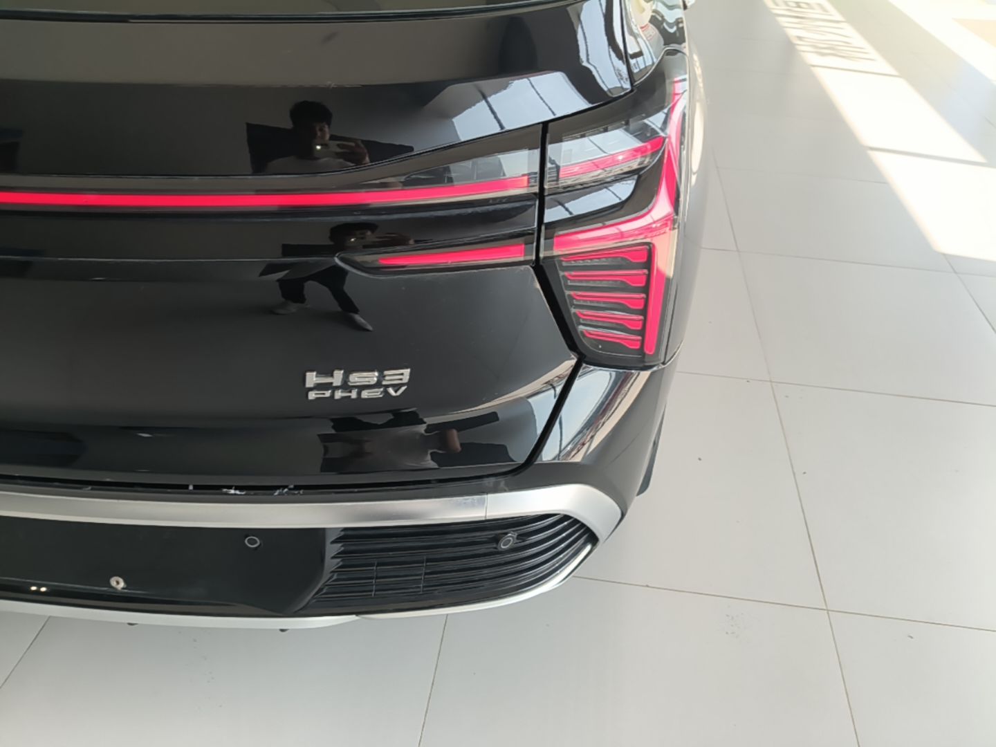 Hongqi HS3 PHEV 2025 Model 117km Jingwei Edition — снимка 9