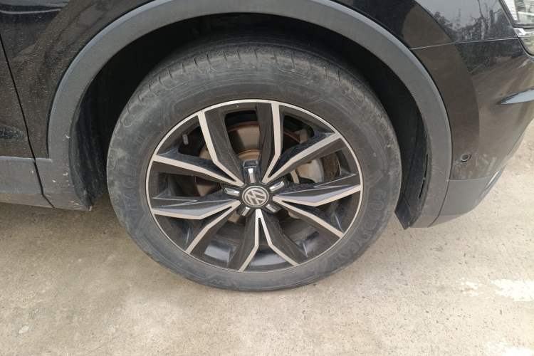 Used Volkswagen Tiguan L 2017 330TSI Automatic Two-Wheel Drive Flagship Edition
