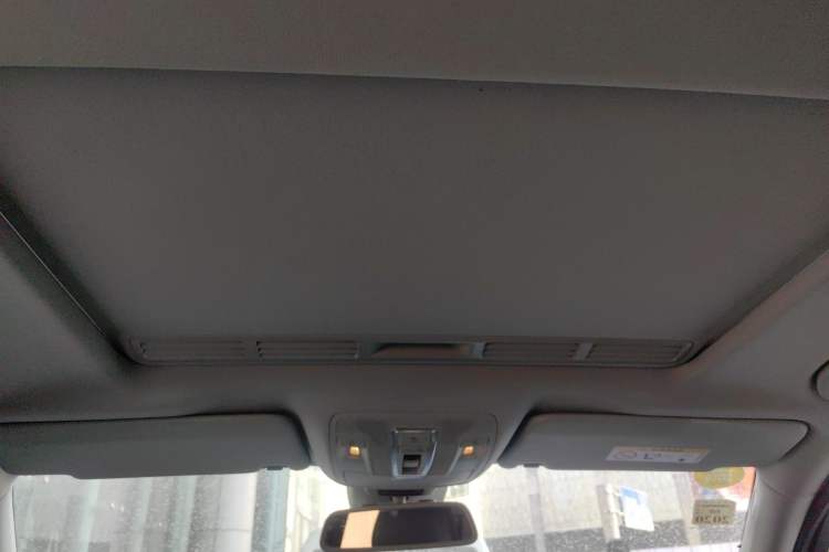 Used Mercedes-Benz M-Class 2014 ML 320 4MATIC Headliner