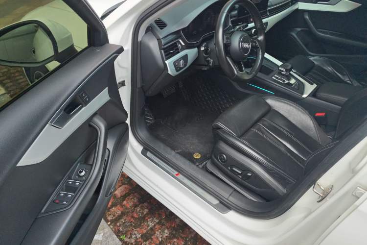 Used Audi A4L 2022 40 TFSI Fashion Dynamic Model