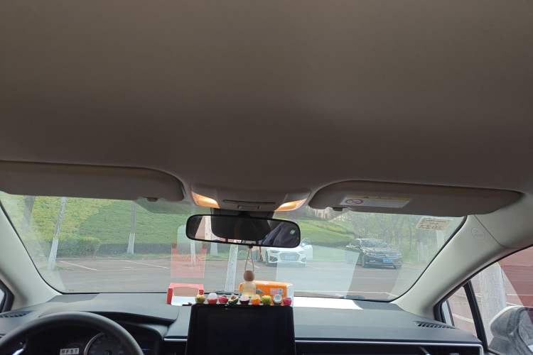 Used Toyota Corolla 2021 Dual-Engine 1.8L E-CVT Pioneer Edition
