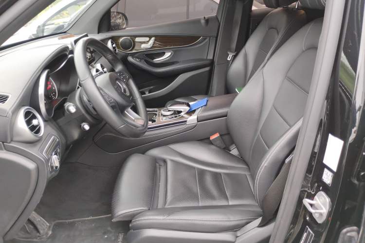 Used Mercedes-Benz GLC 2017 GLC 260 4MATIC Dynamic Edition