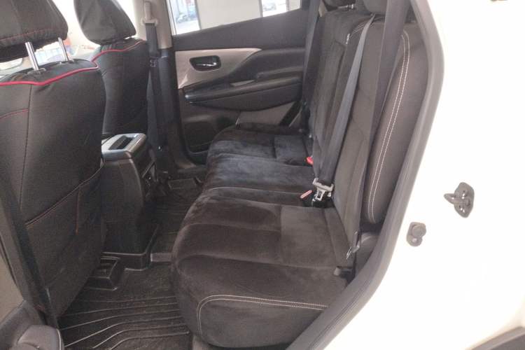 Used Nissan Murano 2019 2.5L XE Two-Wheel Drive Elite Version China VI Standard
