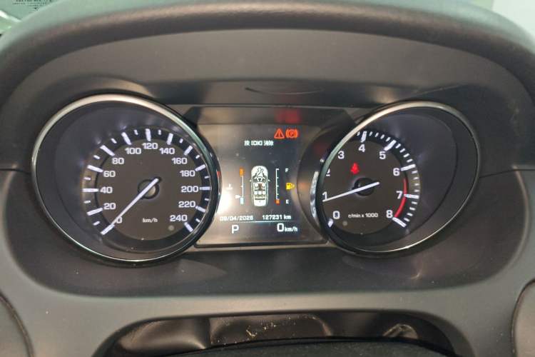 Used Land Rover Discovery Sport 2015 2.0T HSE LUXURY Instrument Cluster