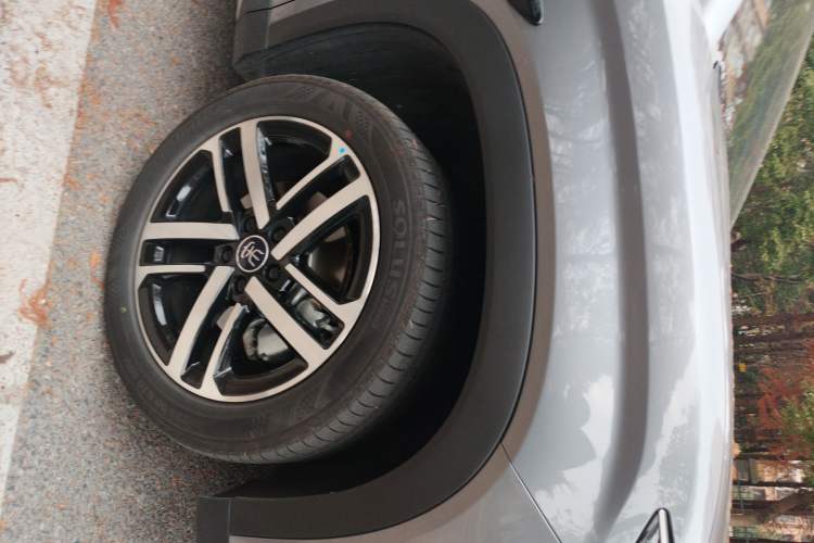 Used BYD Song L DM-i 2025 Intelligent Driving Version 112 km Beyond-Range Type Right Front Wheel Hub