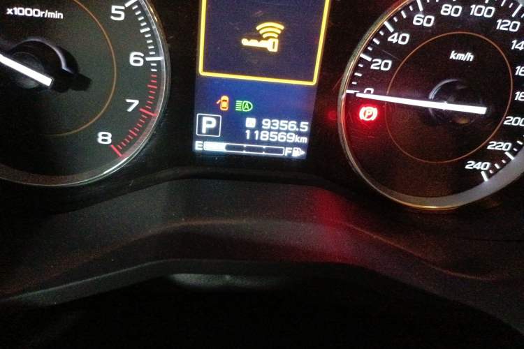 Used Subaru XV 2018 2.0i All-Wheel-Drive Prestige Edition with EyeSight Odometer Close Up