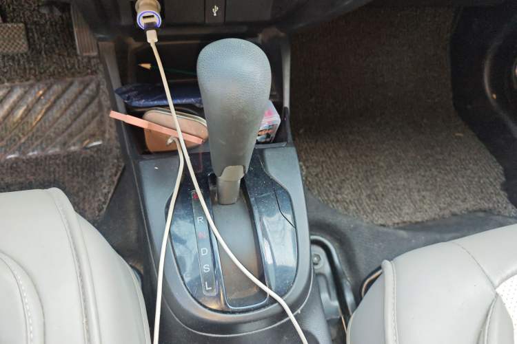 Used Honda Fit 2016 1.5L LXS CVT Comfort Sunroof Version Gear Lever