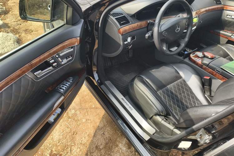 Used Mercedes-Benz S-Class AMG 2007 AMG S 65 Driver Seat