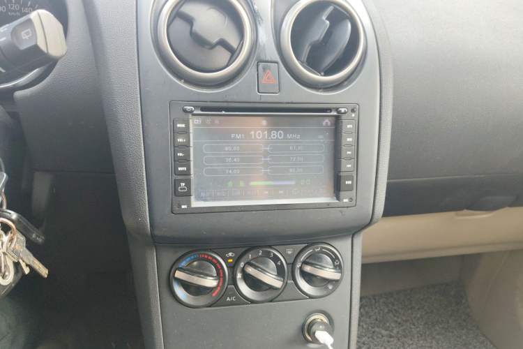 Used Nissan Qashqai 2011 1.6XE Wind 5MT 2WD Audio And AC Panel