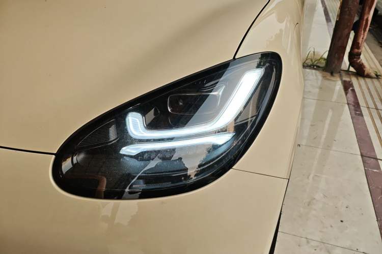 Used Wuling Bingo 2025 333 km Enjoyment Version Left Front Headlight