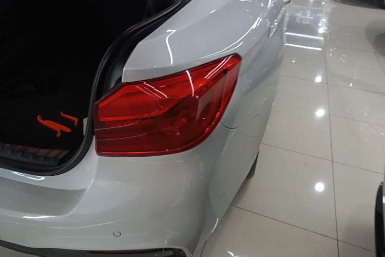 Used BMW 5 Series 2018 Restyled 530Li Leading Edition M Sport Package Right Rear Taillight