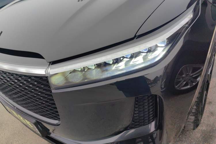 Used Li Auto ONE 2020 Extended-Range 6-Seater Version Left Front Headlight