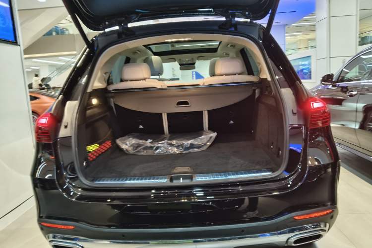 Used Mercedes-Benz GLE 2024 GLE 450 4MATIC Luxury Model
