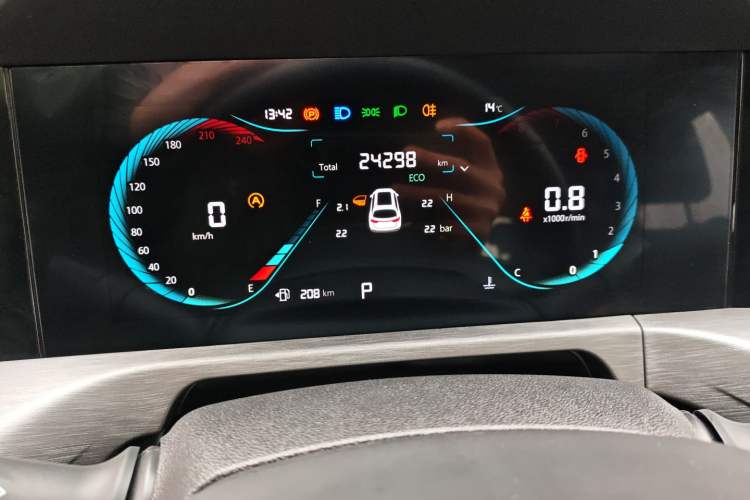 Used CHANGAN CS35PLUS 2021 Revised Version Blue Whale NE 1.4T DCT Luxury Edition
