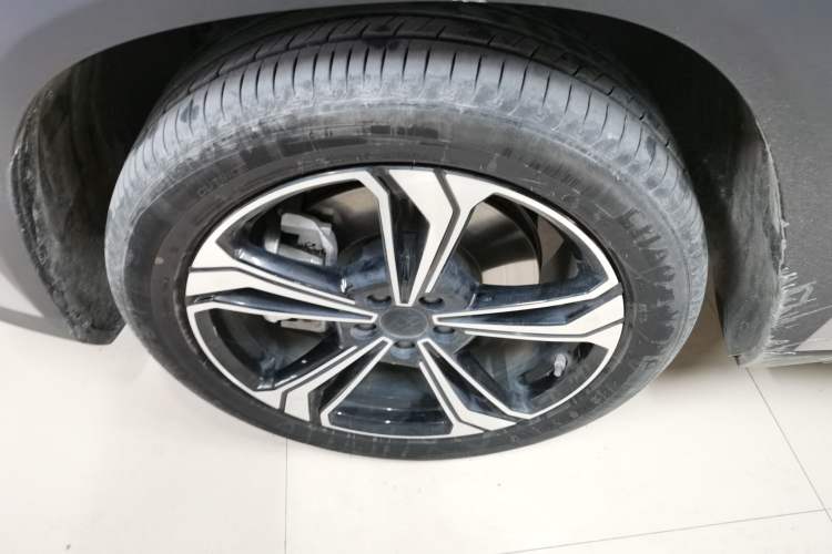 Used Geely Galaxy L7 2025 EM-i 115km Exploration+ Edition