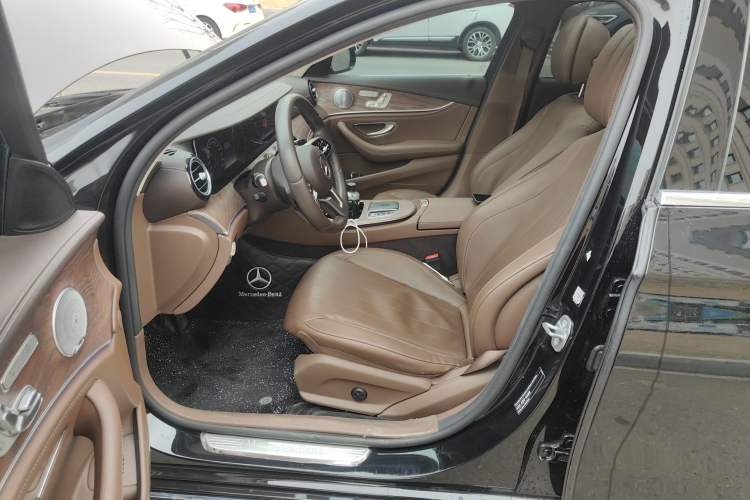 Used Mercedes-Benz E-Class 2019 Restyled E 300 L Luxury Edition