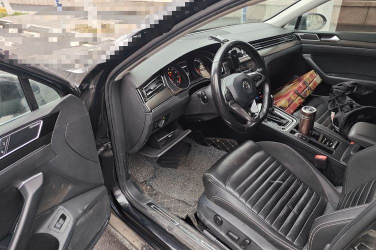 Used Volkswagen Magotan 2020 330TSI DSG Leading Model Driver Seat