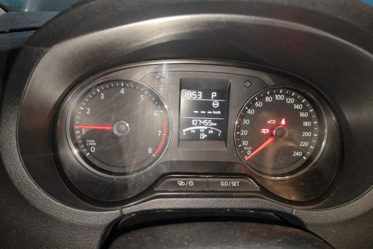 Used Volkswagen Polo 2016 1.6L Automatic Comfort Model