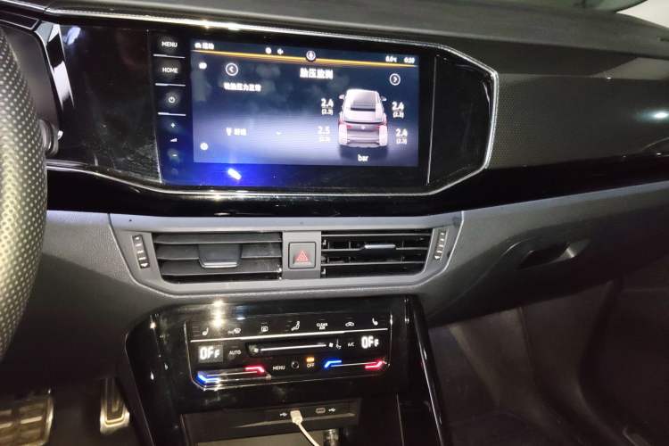 Used Volkswagen Tayron X 2020 330TSI Two-Wheel Drive Luxury Smart Connectivity Version