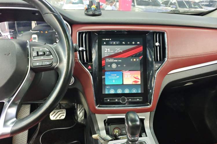 Used Roewe RX5 2016 30T Four-Wheel Drive Automatic Internet Smart Luxury Edition
