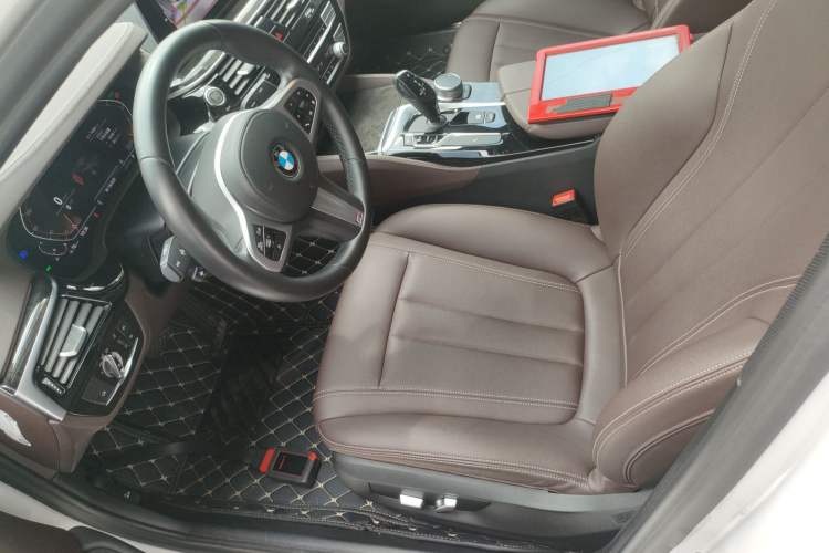 Used BMW 5 Series 2020 525Li M Sport Package
