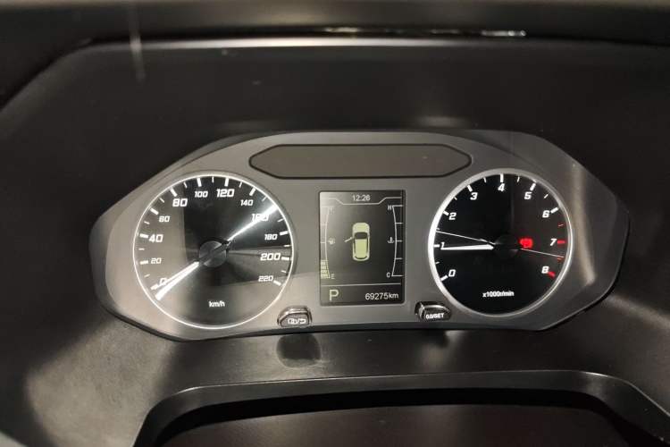 Used Chery Tiggo 5x 2021 Superhero Edition 1.5L CVT Luxury Model
