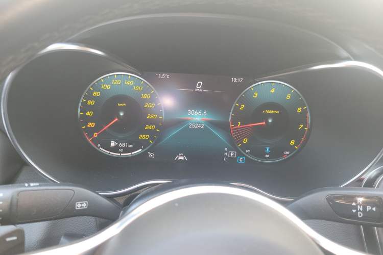 Used Mercedes-Benz GLC Coupe 2022 Refreshed GLC 300 4MATIC Coupe SUV Instrument Cluster