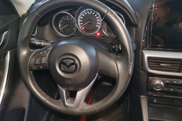 Used Mazda CX-5 2015 2.0L Automatic Two-Wheel Drive Urban Version