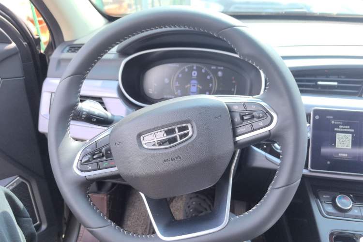 Used Geely Auto Emgrand X7 Sport 2021 Million Edition 1.8TD DCT Two-Wheel Drive Luxury Model
