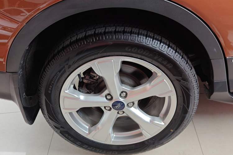 Used Ford Kuga 2018 Facelifted EcoBoost 180 Two-Wheel Drive Luxury Wing Edition