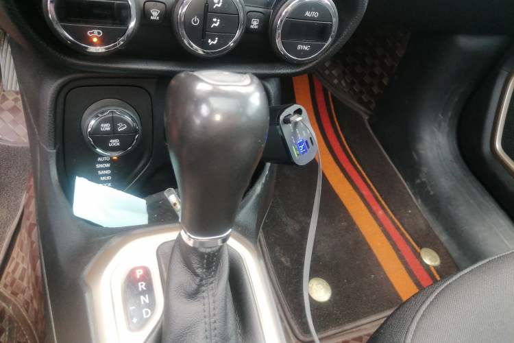 Used Jeep Renegade 2017 180TS Automatic Four-Wheel Drive Superior Edition
