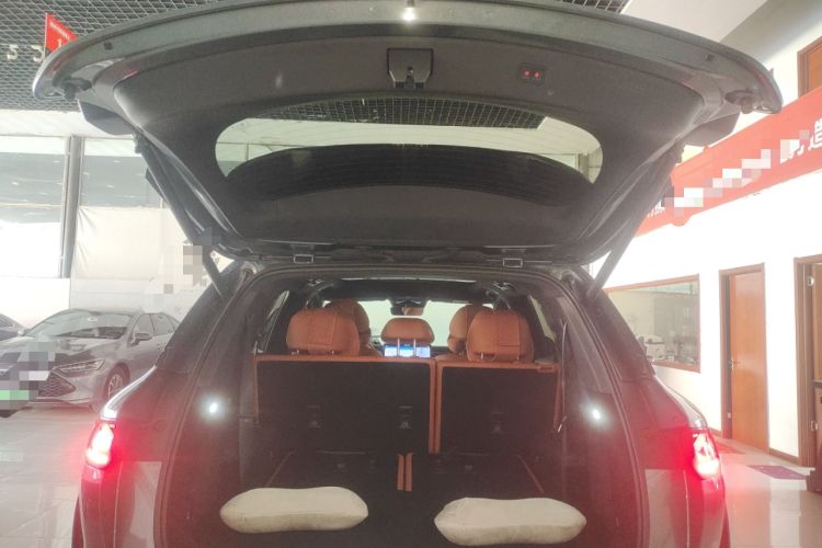 Used BYD Tang L 2025 DM 175KM Drone Player Edition Trunk