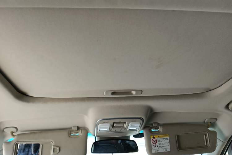 Used Geely Auto Emgrand GL 2018 1.8L Manual Elite Smart Connectivity Version
