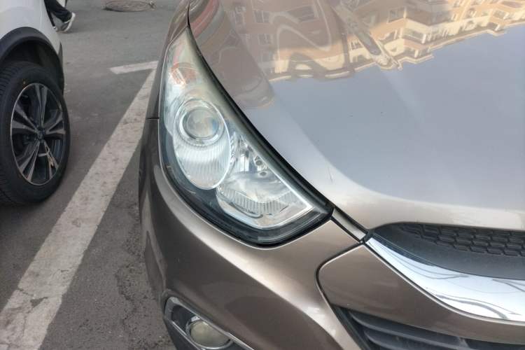 Used Hyundai ix35 2010 2.0L Automatic Two-Wheel Drive Elite Edition GLS

