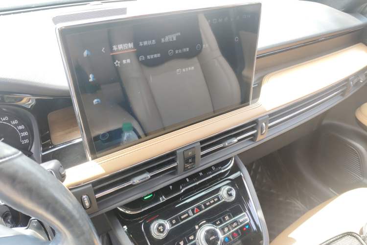 Used Lincoln Corsair 2021 2.0T Two-Wheel-Drive Luxury Edition