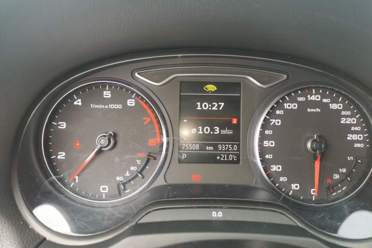 Used Audi A3 2015 Limousine 40 TFSI Automatic Comfort Model Instrument Cluster